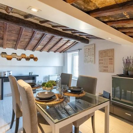 15 Min From Piazza Venezia Skyline Sanctuary In Trastevere Roma Exterior foto