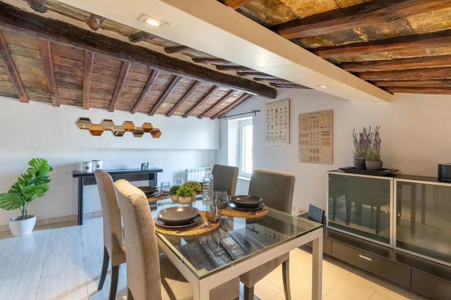 15 Min From Piazza Venezia Skyline Sanctuary In Trastevere Roma Exterior foto