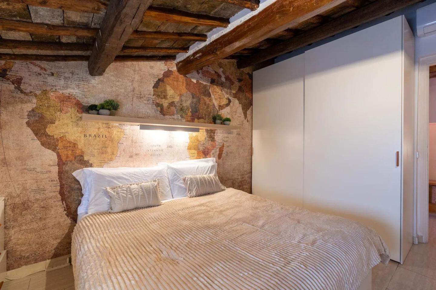 15 Min From Piazza Venezia Skyline Sanctuary In Trastevere Roma Exterior foto