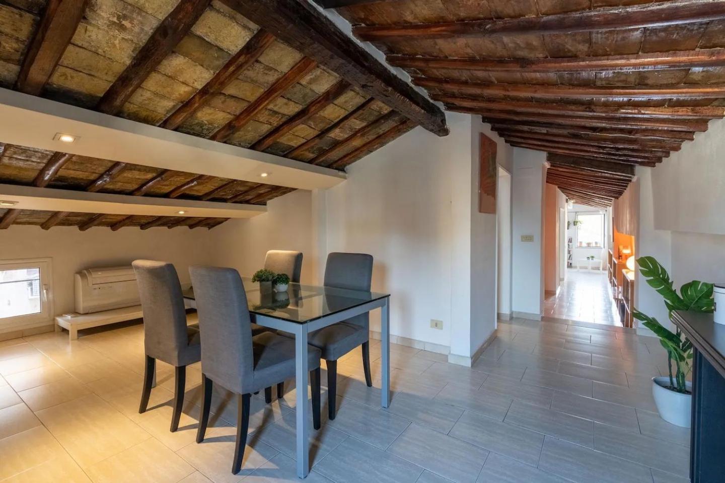 15 Min From Piazza Venezia Skyline Sanctuary In Trastevere Roma Exterior foto