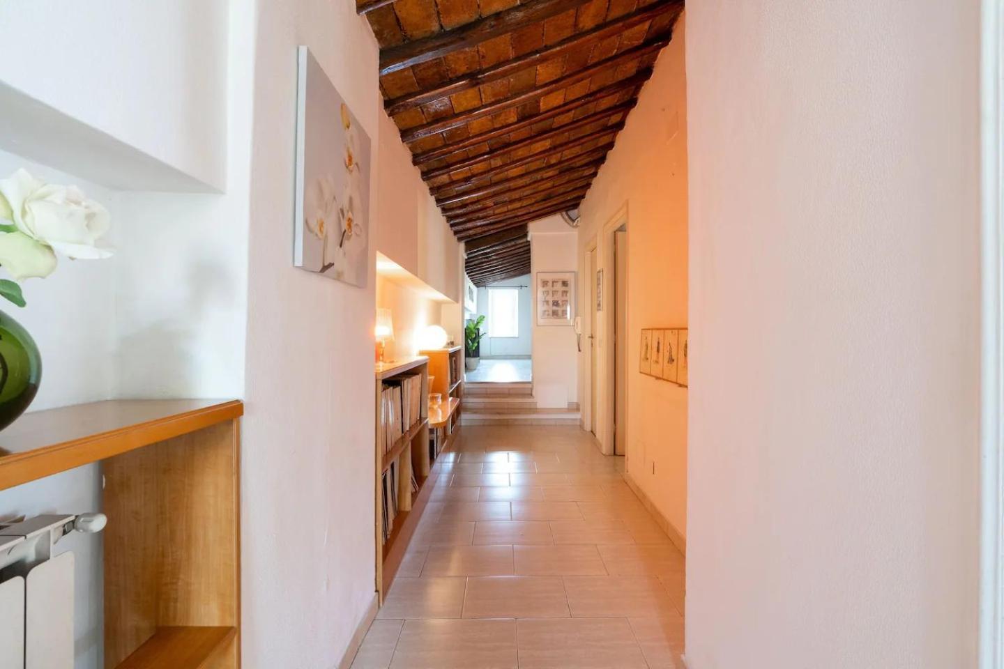 15 Min From Piazza Venezia Skyline Sanctuary In Trastevere Roma Exterior foto
