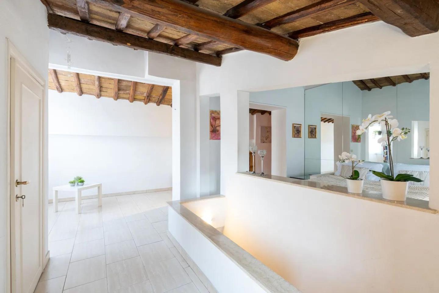 15 Min From Piazza Venezia Skyline Sanctuary In Trastevere Roma Exterior foto